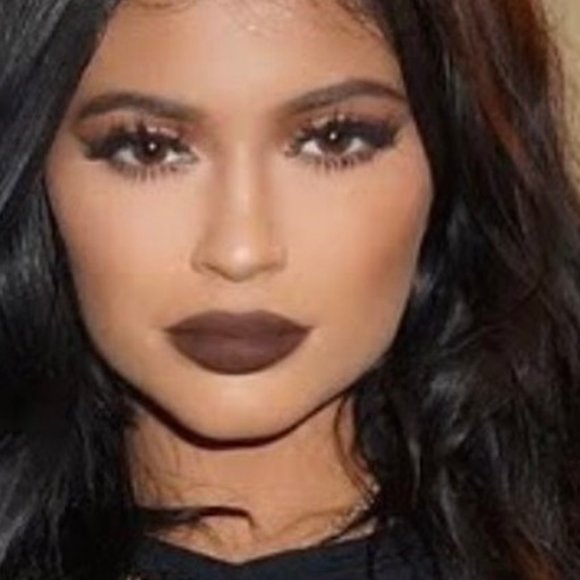 MAC ANTIQUE VELVET Lipstick NIB - Picture 5 of 9